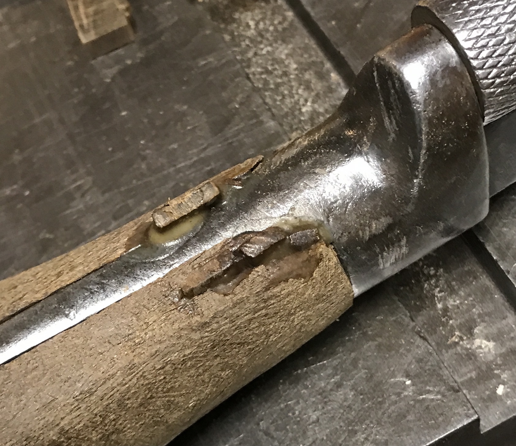 Repairs on the wrench handle